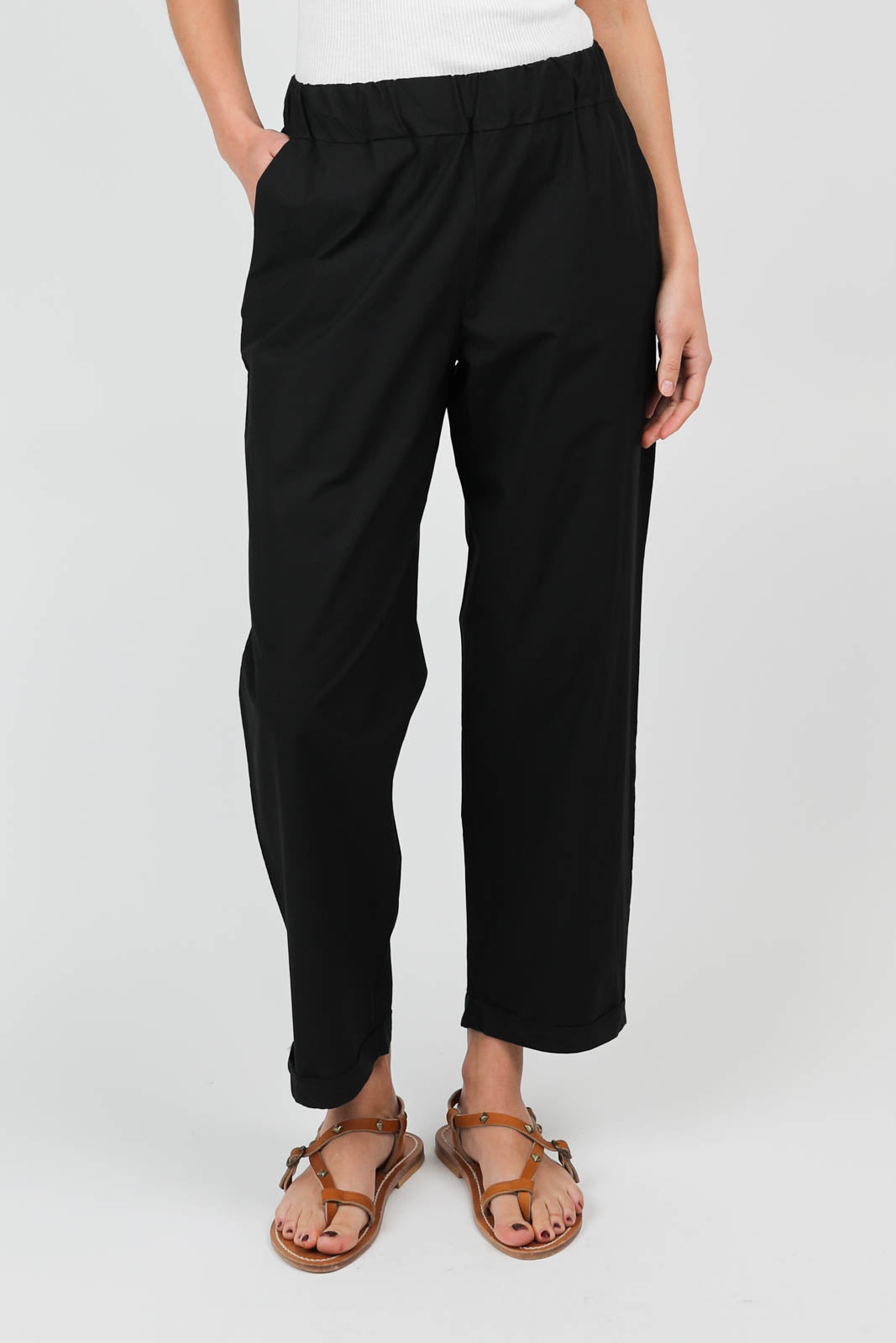 Vela Clara trousers in black