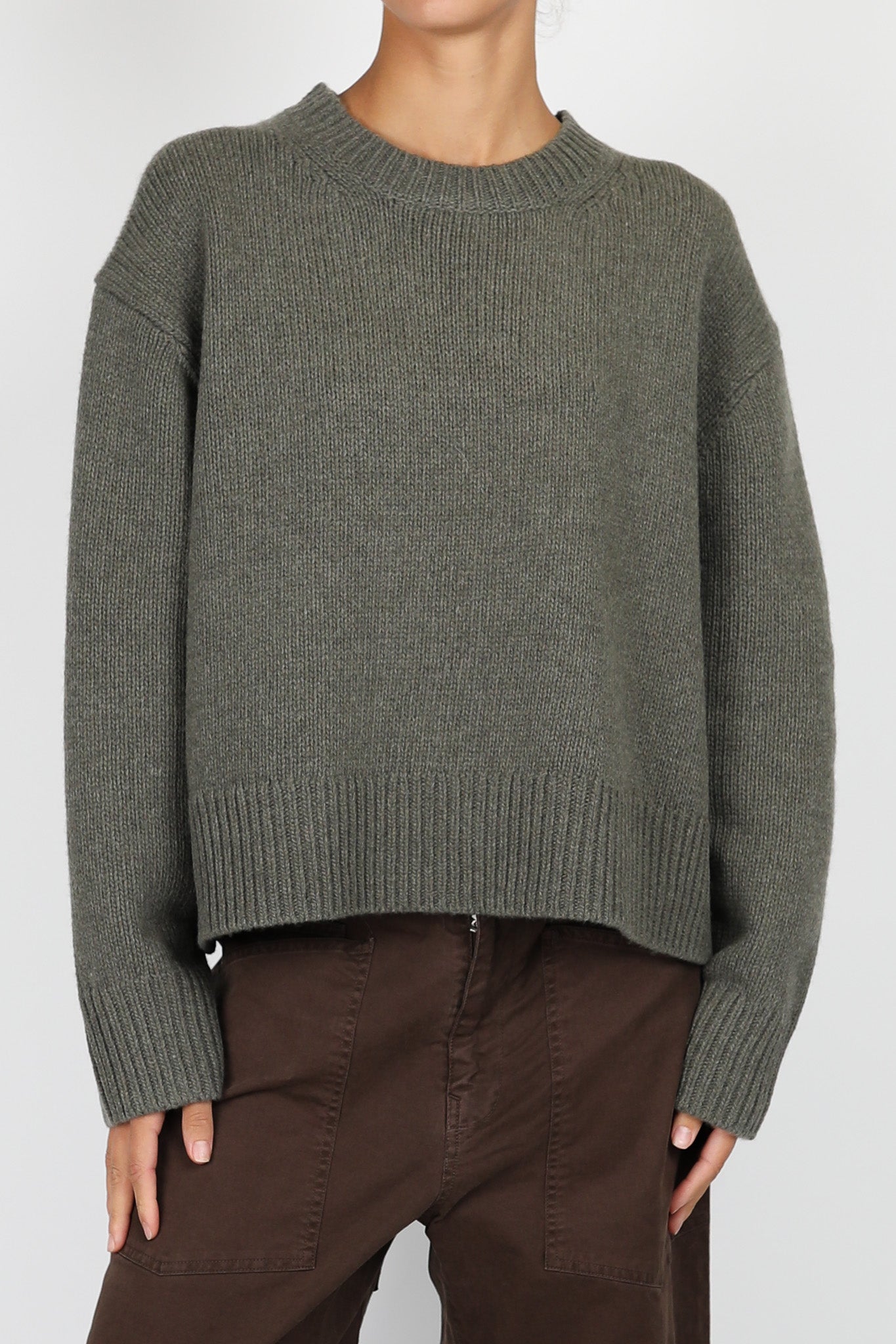 Haisley sweater in army green