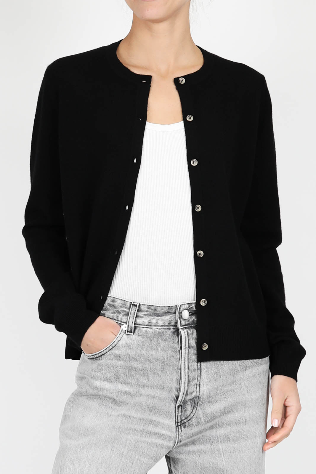 Cashmere cardigan in black