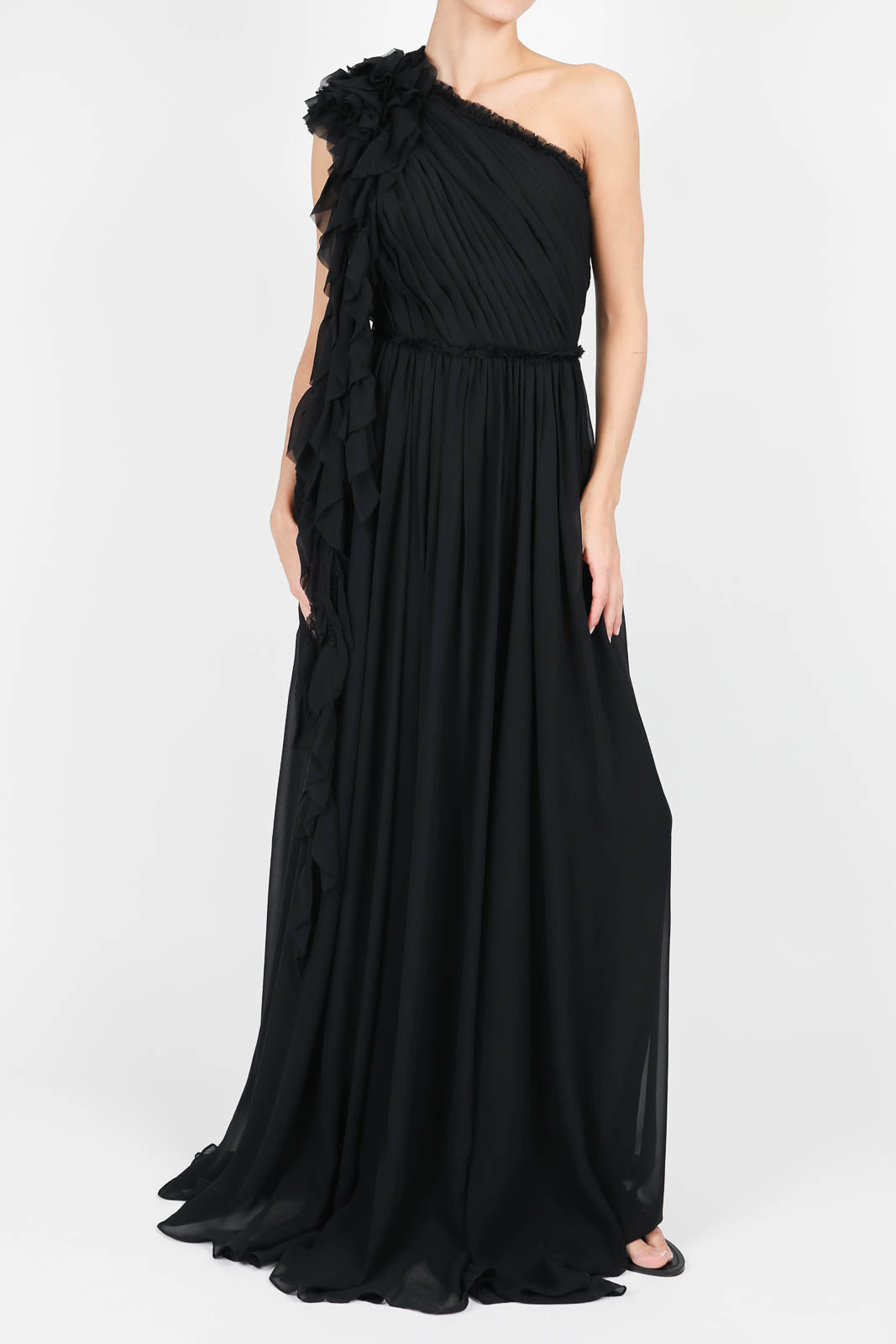 Adona dress in black