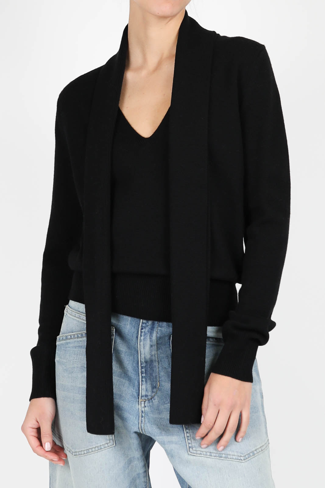 Ayla sweater in black