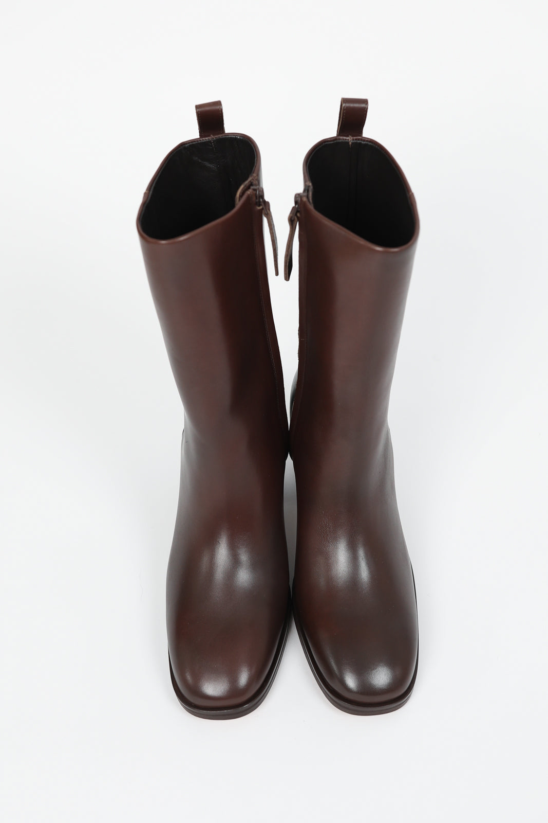 Cara boots in plain