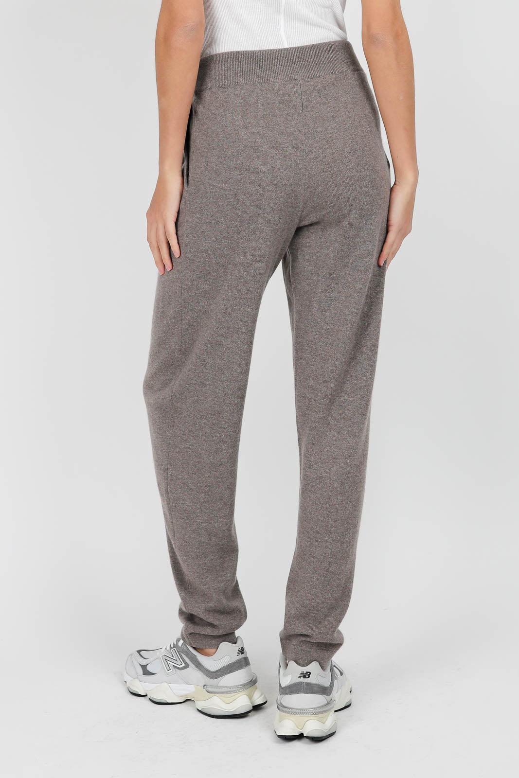 Jo trousers in truffle