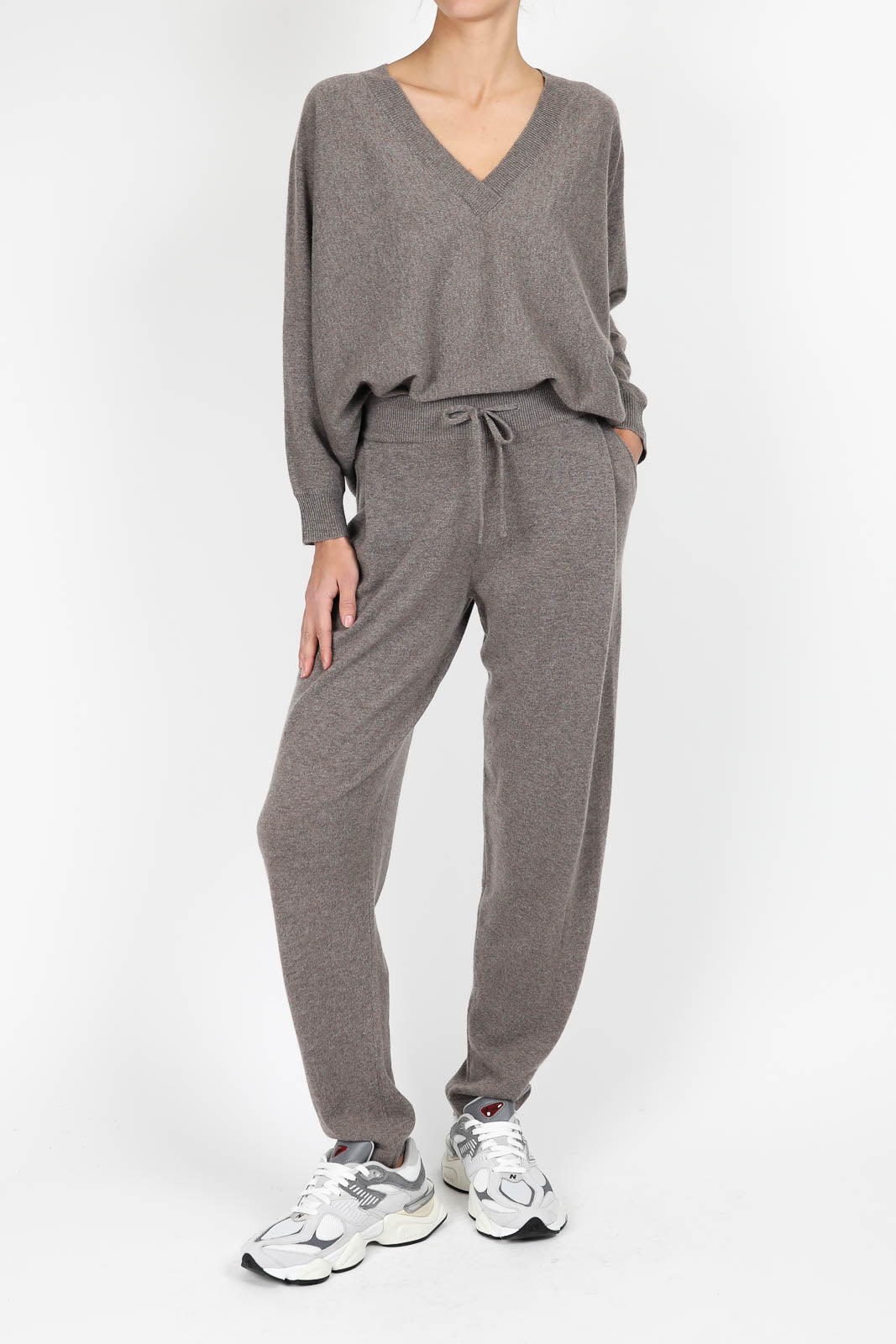 Jo trousers in truffle