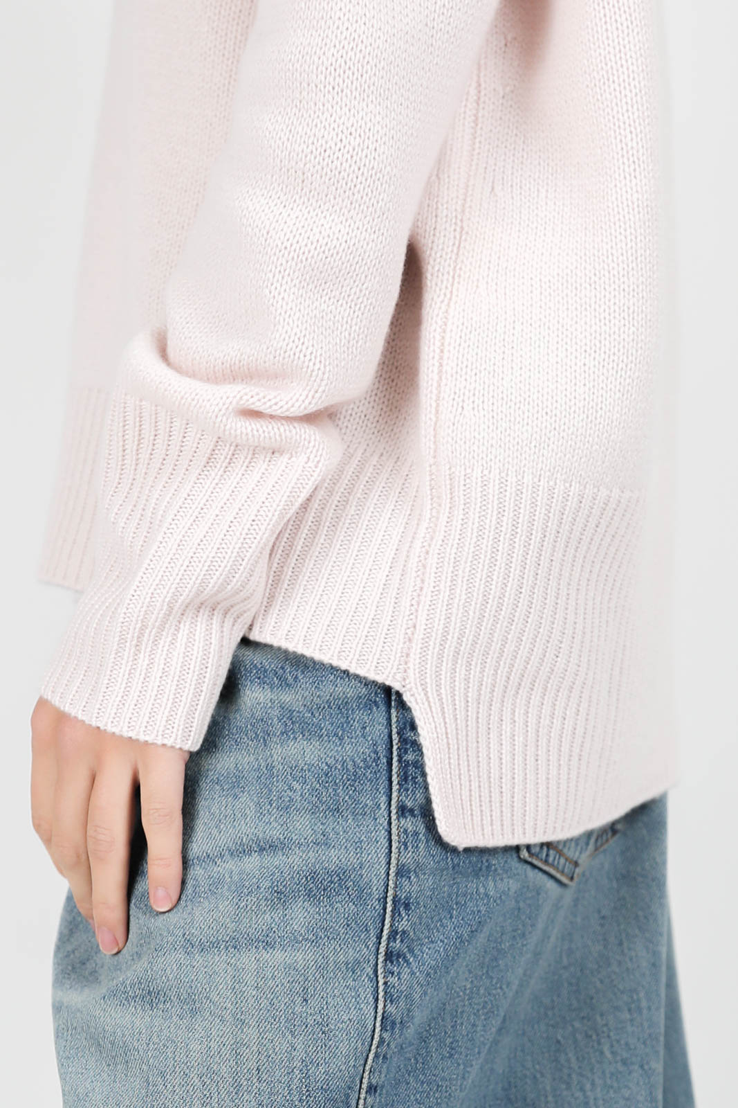 Mila sweater in soft pink