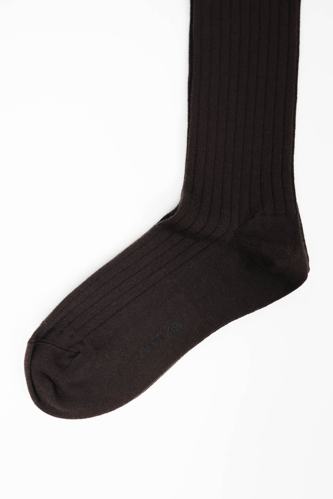 Quincy Long socks in brown