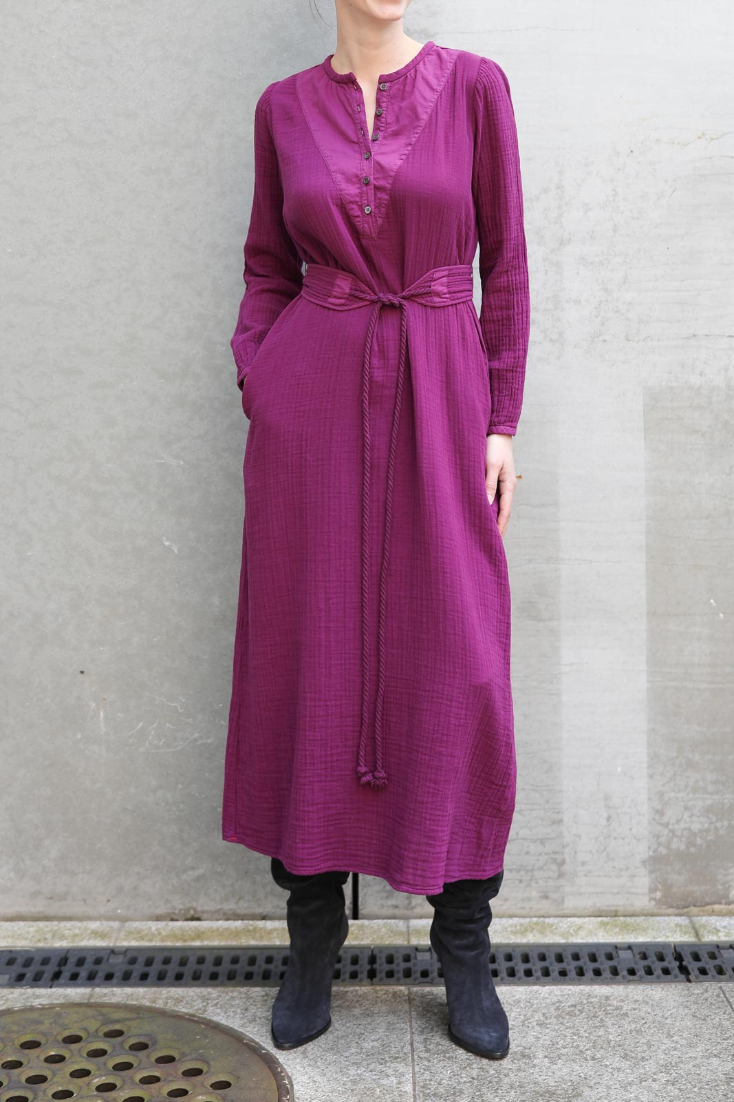 Faith dress in plum