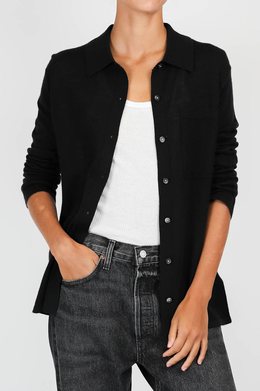 Showtime cardigan in black