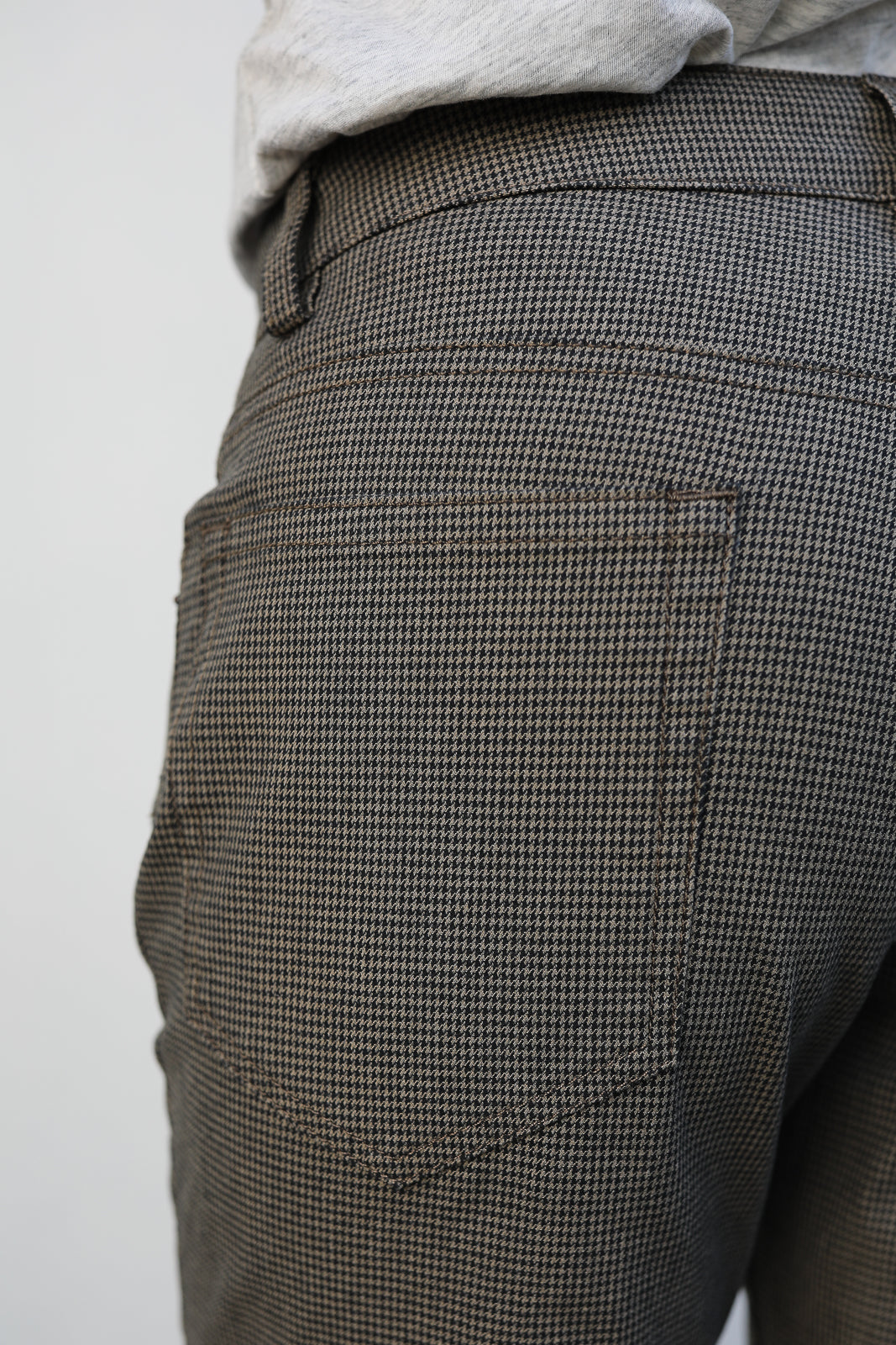 Pants Shorty in Houndstooth