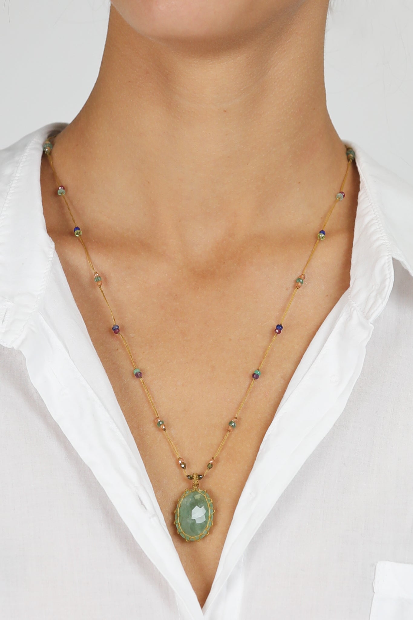 Collier Tibet en Quartz Vert Fraise