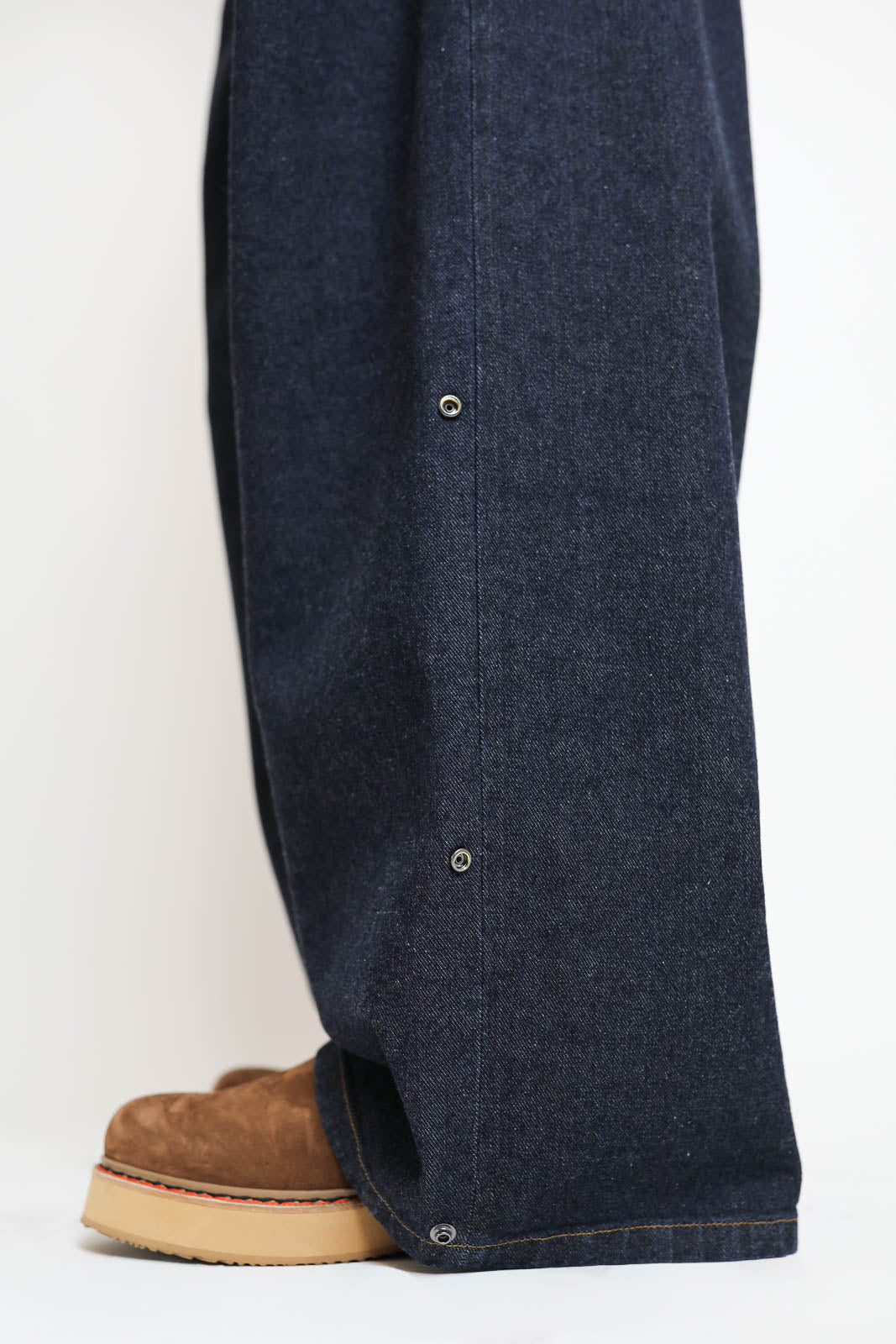 Tibi, jean Triple Pleat en indigo