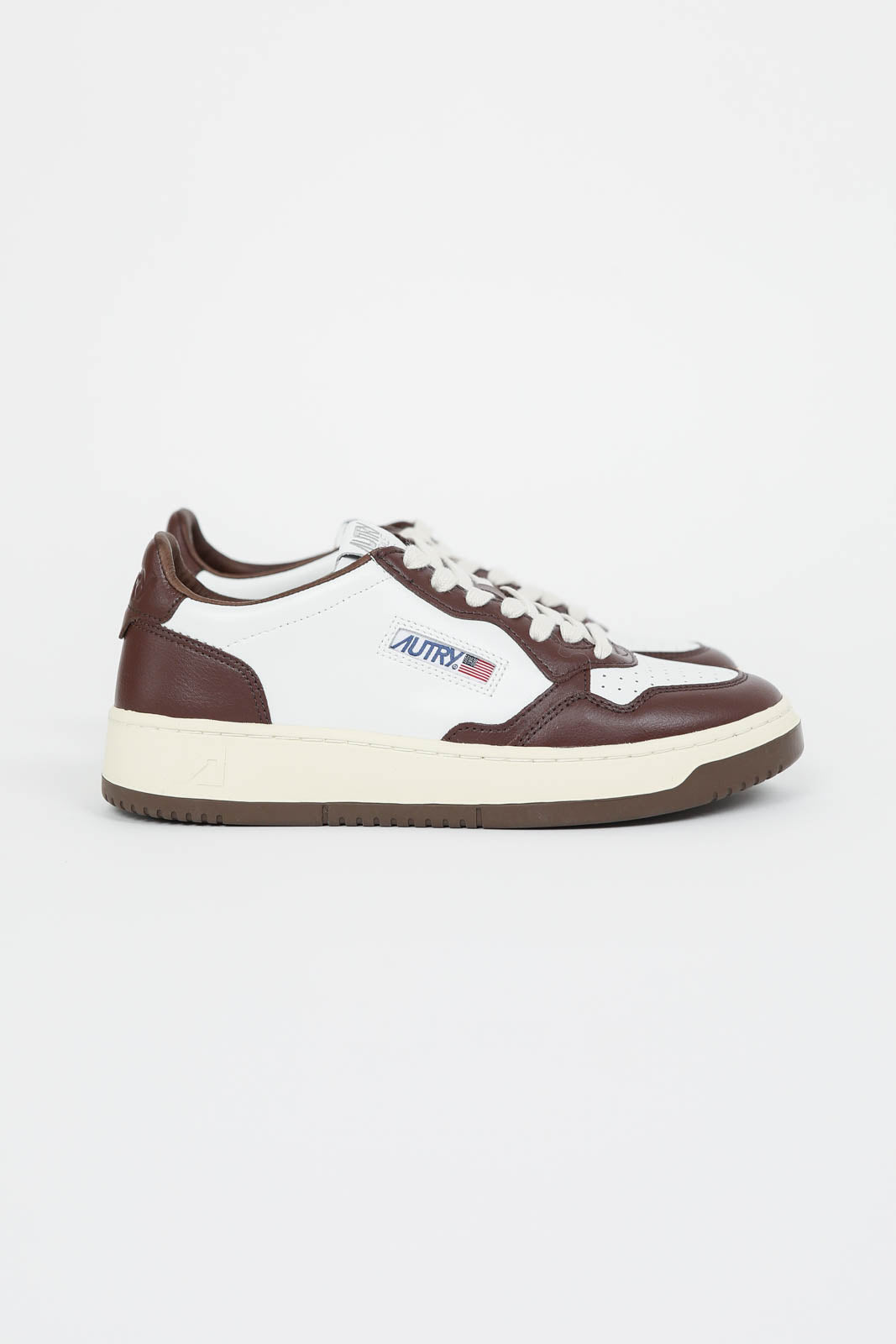 Baskets Medalist Low Bicolor en chestnut