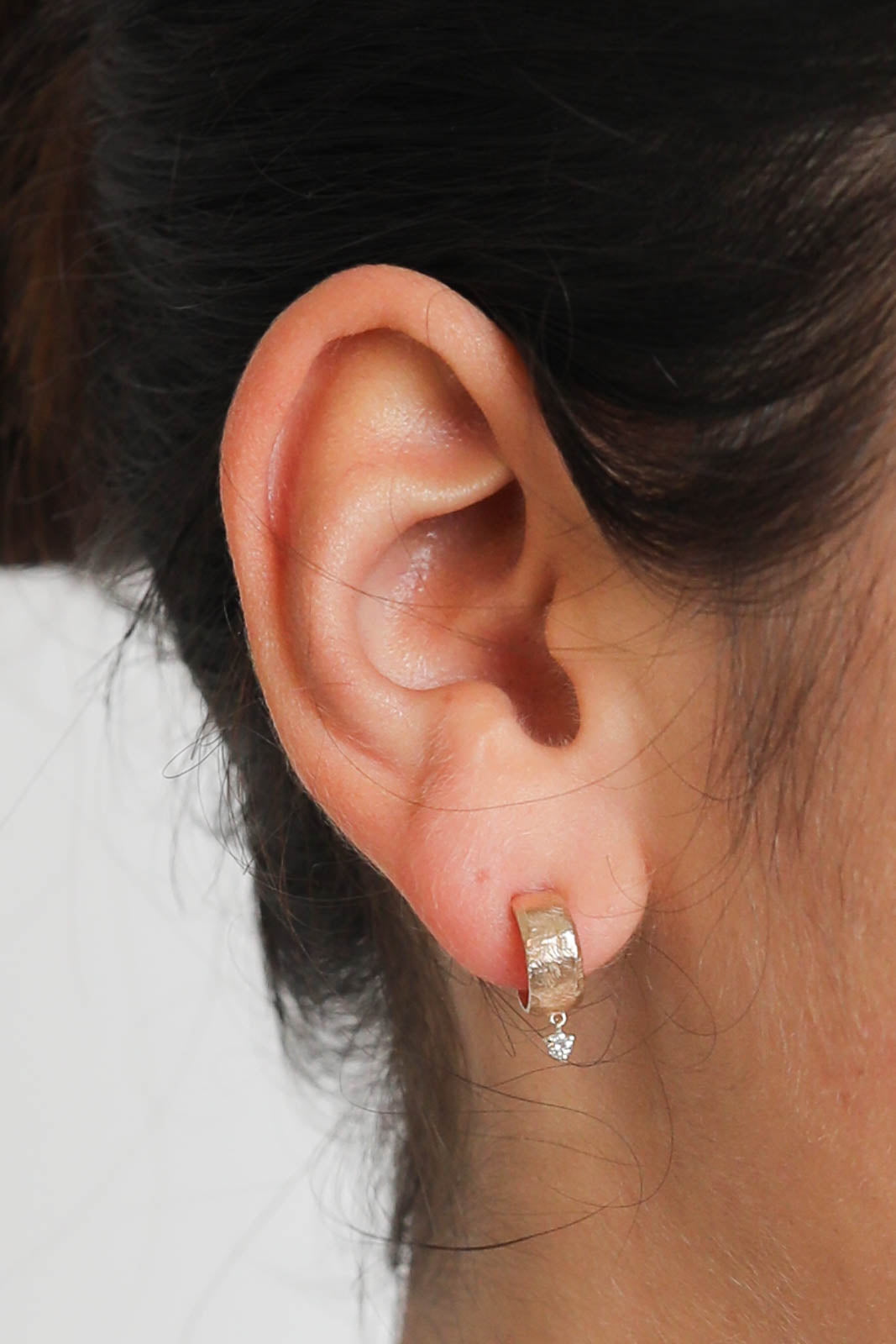 Pascale Monvoisin, boucles d'oreilles Gaby N°1 en or