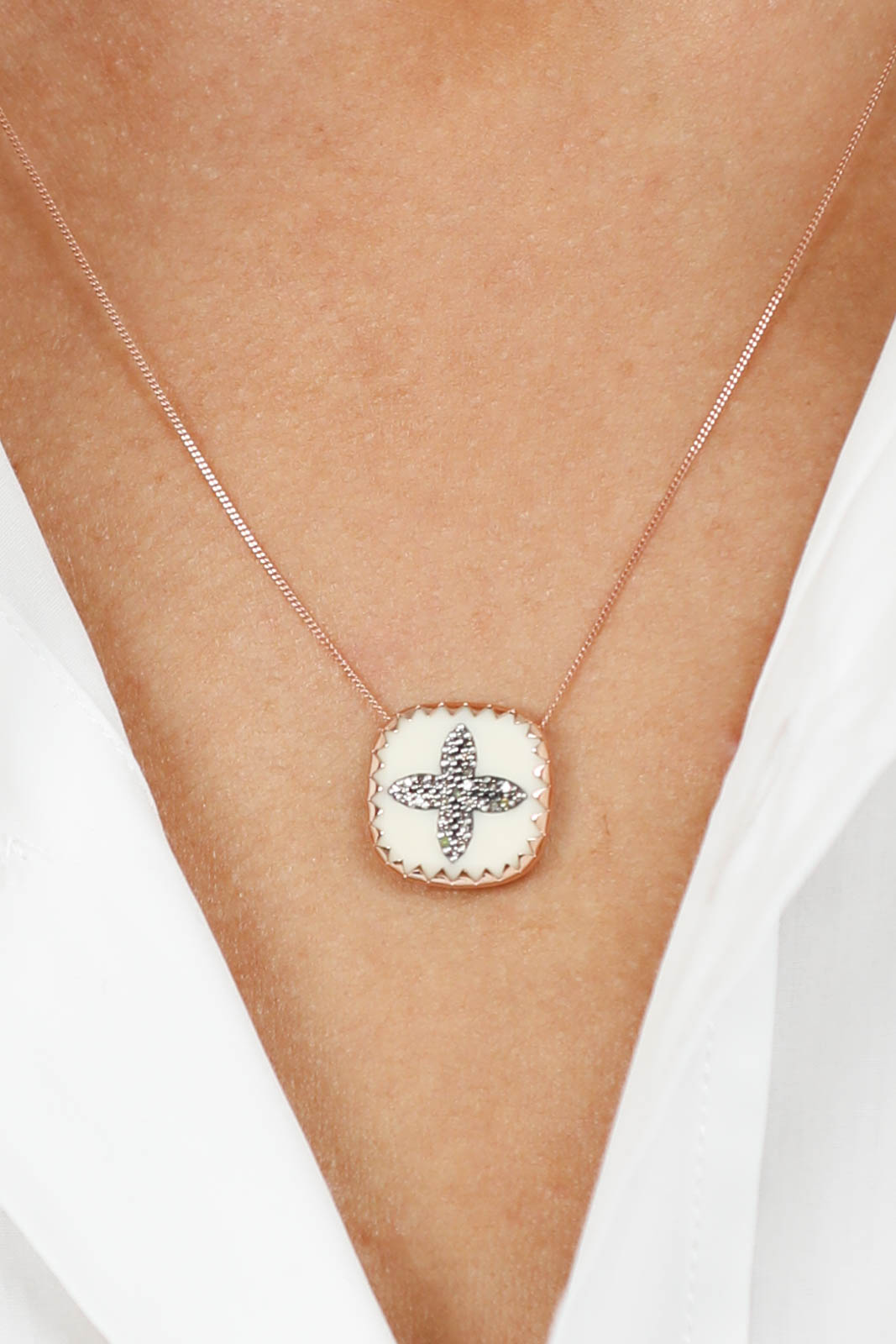 Collier Bowie en blanc diamant