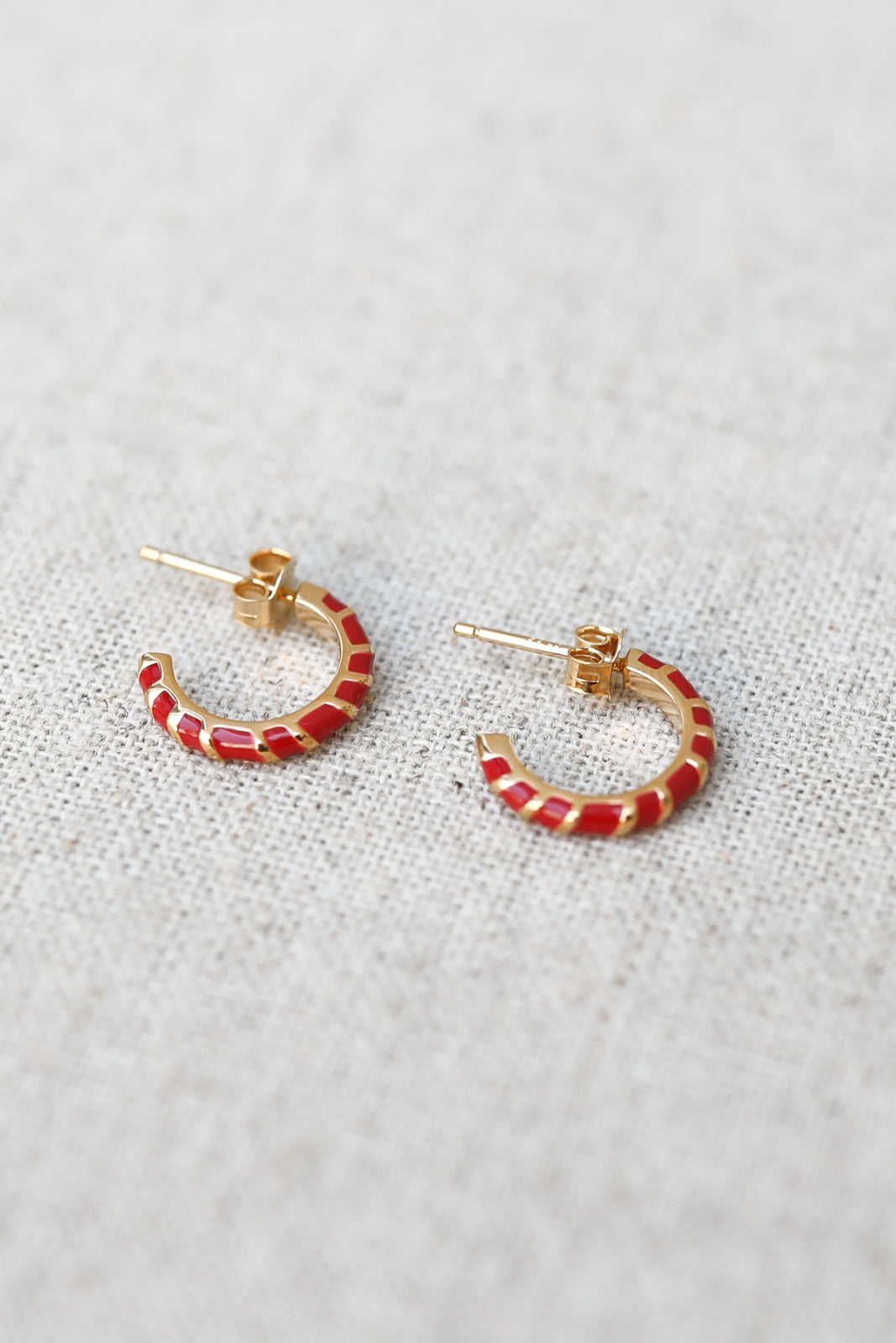 Boucles d'oreilles Aimée en rouge