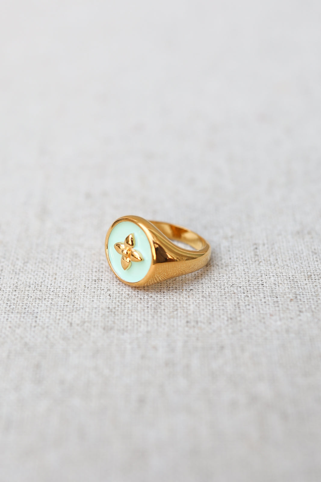 Bague Chevalière Croisette en turquoise