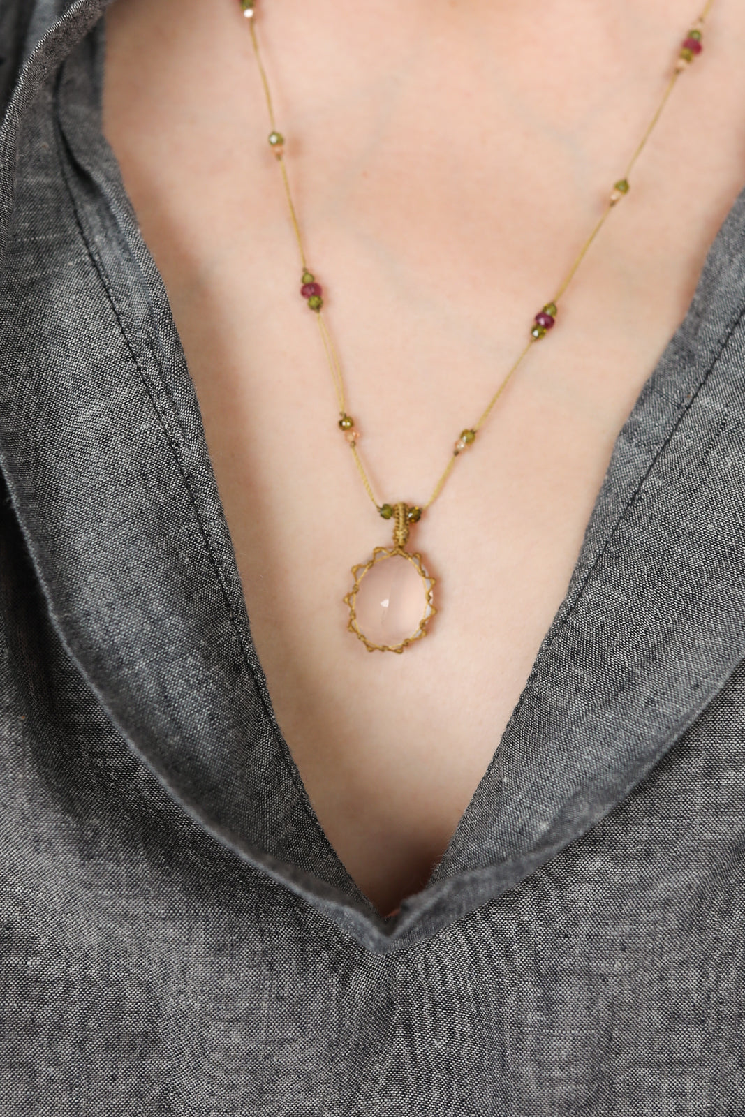 Collier Tibet en quartz rose