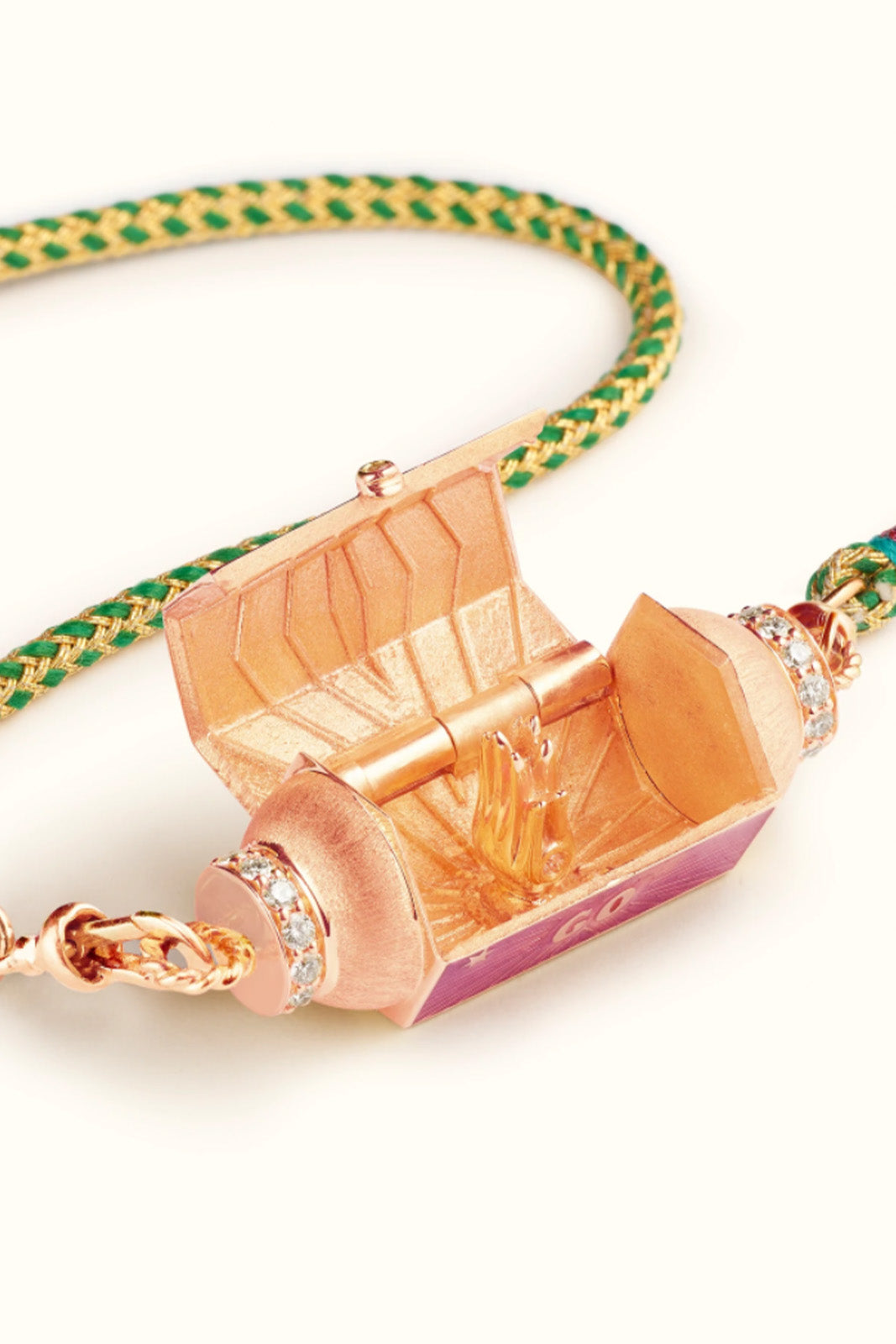 Collier Locket Box Prayers